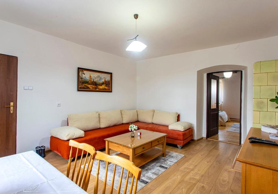 Sofia Veternik C Apartman Körmöcbánya Kültér fotó